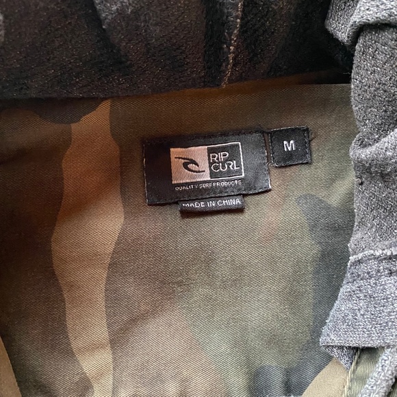 VTG Ripcurl Camo Jacket - Picture 8 of 9